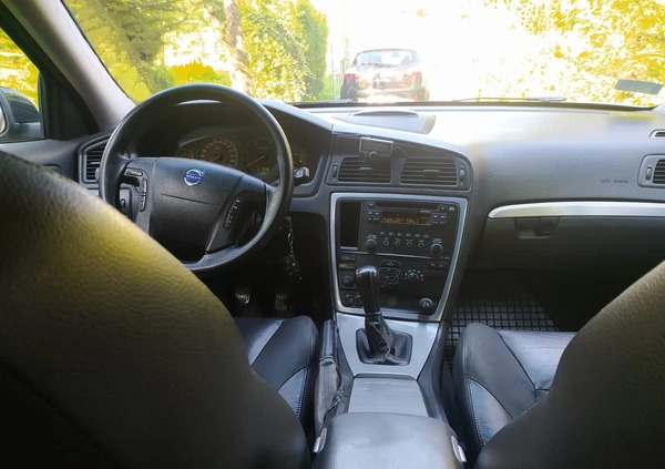 Volvo V70 cena 7300 przebieg: 458000, rok produkcji 2005 z Andrychów małe 29